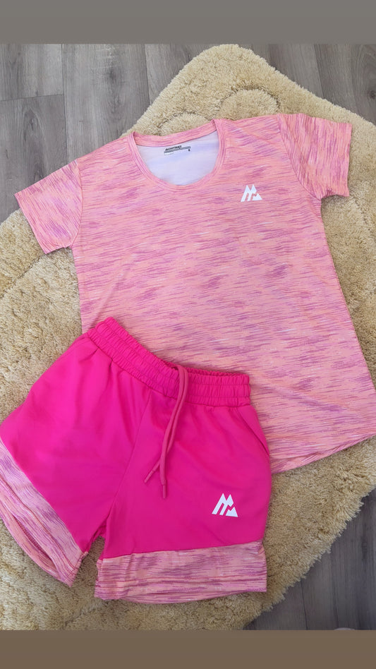 Women’s M T Shirt & Short Set